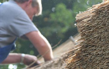 professional Butts Green thatchers